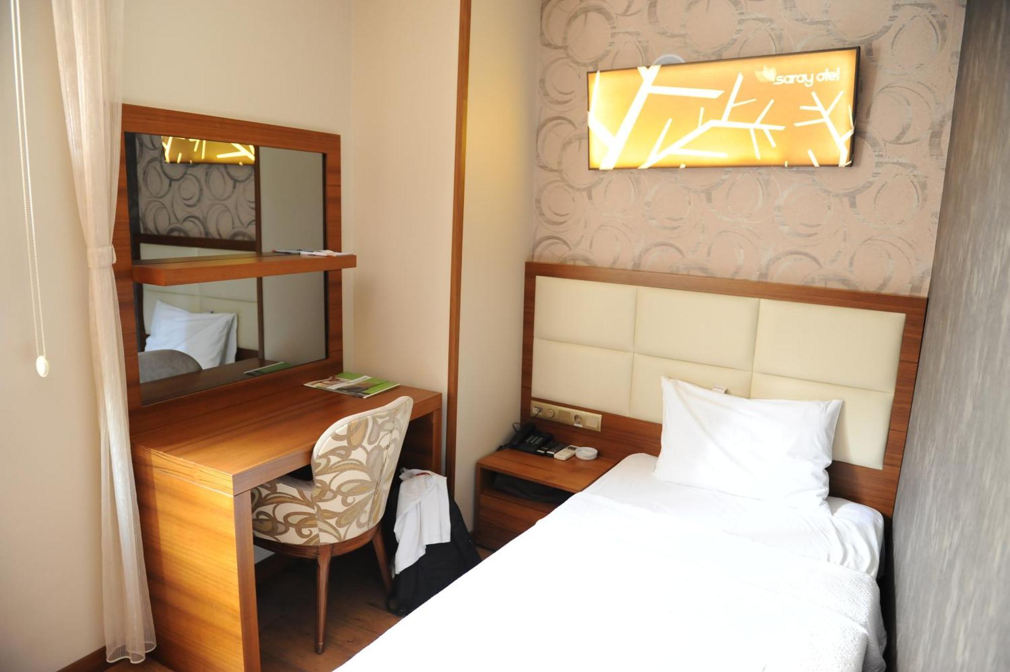 Izmit Saray Hotel Kocaeli Exterior photo